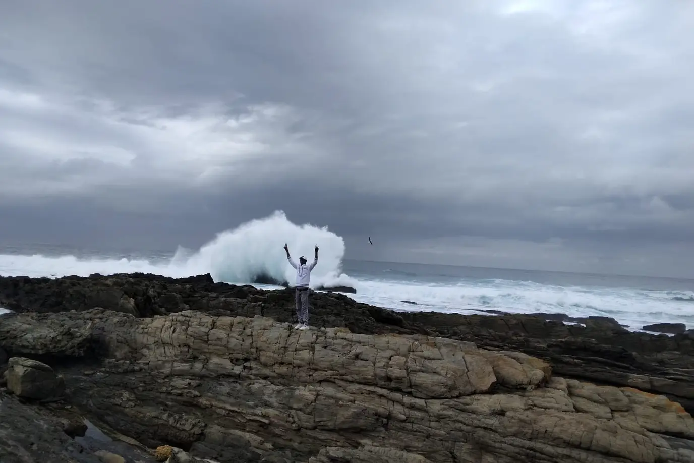 Surf breaking on the rocks along the Garden Route coast