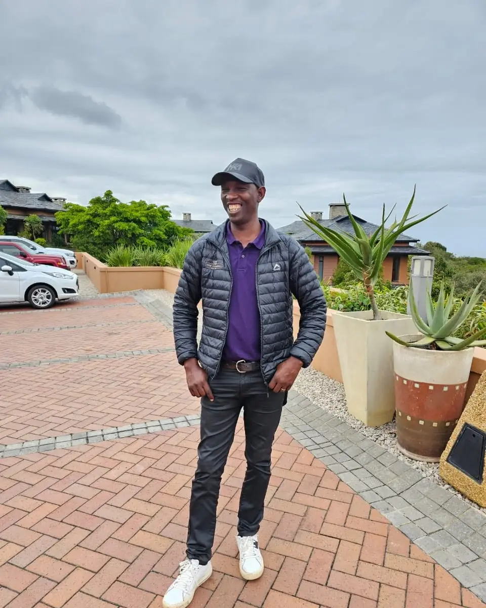 Jonas Gidwa, registered tourist guide, Knysna